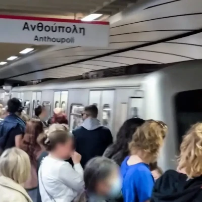 Αποκαταστάθηκε η κυκλοφορία των οχημάτων στο κέντρο της Αθήνας – Άνοιξαν οι σταθμοί του Μετρό «Σύνταγμα» και «Πανεπιστήμιο»