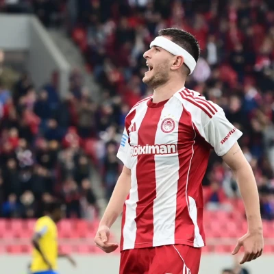 Ολυμπιακός – Παναιτωλικός 2-0: Πιρόλα και Γιαζίτσι υπέγραψαν την επιστροφή των Πειραιωτών στην κορυφή της Super League