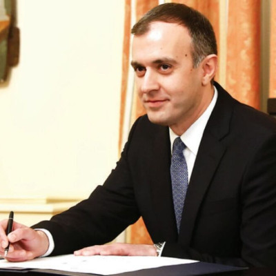 Τάσος Χατζηβασιλείου -Χτίζουμε θόλο προστασίας της Ελλάδας