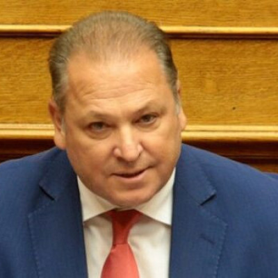 Λευτέρης Αβραμάκης:  Σε απόγνωση οι μικρομεσαίες επιχειρήσεις