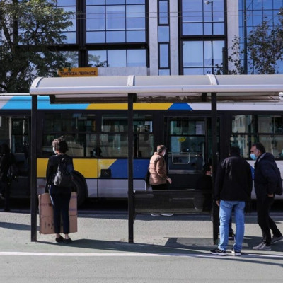 Συνελήφθη άνδρας 19 ετών που αυτοϊκανοποιήθηκε δίπλα σε κοπέλα, σε λεωφορείο