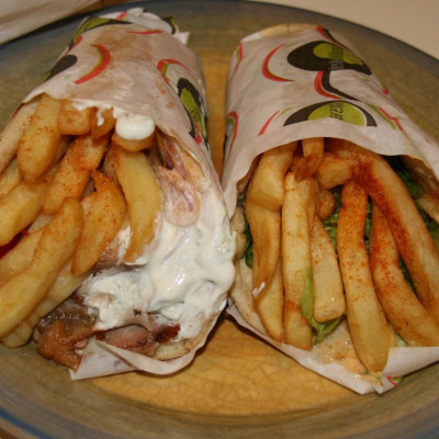 Στα 4,5 ευρώ την άλλη εβδομάδα το σουβλάκι – Ξεχειλίζει η οργή του κόσμου